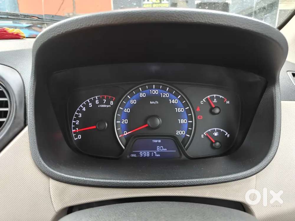 Hyundai Xcent Vtvt S 2016   Petrol + Cng Excellent Condition