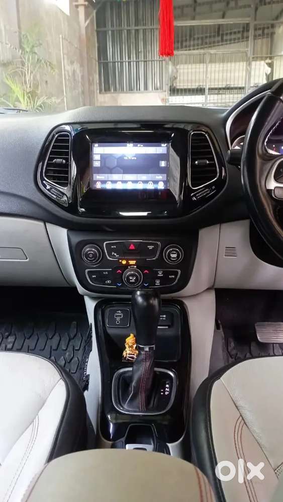 Jeep Compass 2018 Petrol 120000 Km Driven  Well Maintained