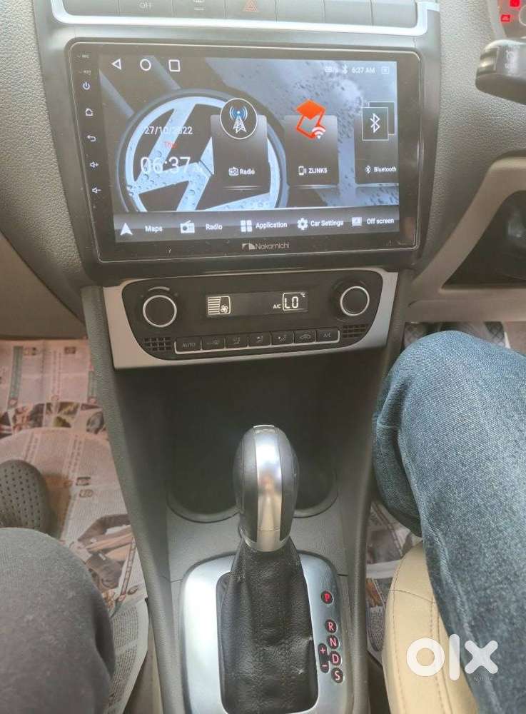 Volkswagen Vento 1.2 Tsi Highline Plus At, 2015, Petrol