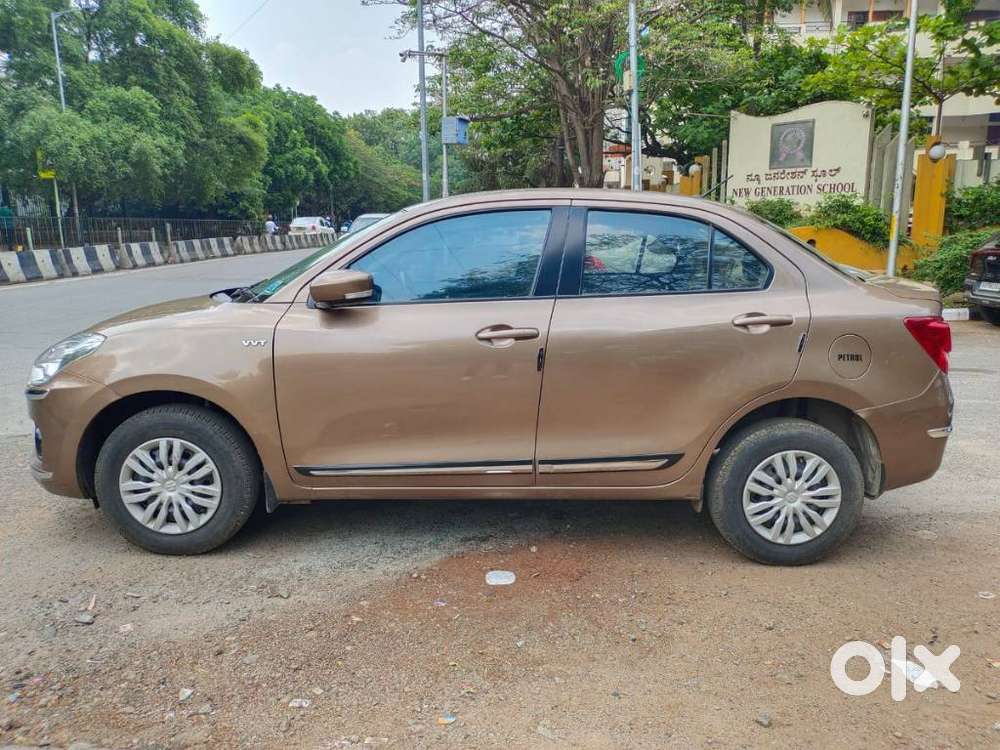 Maruti Suzuki Dzire 1.2 Vxi, 2017, Petrol