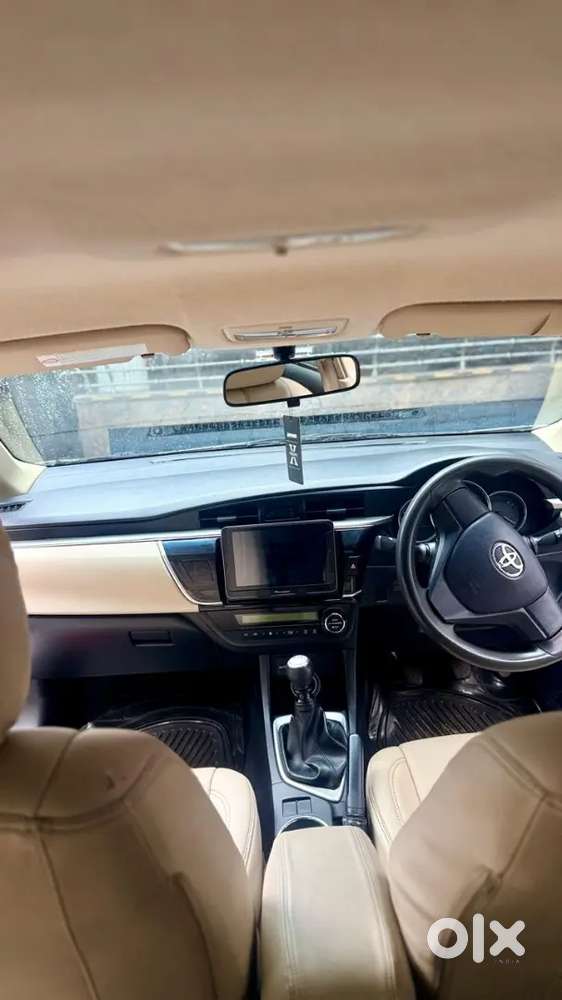 Toyota Corolla Altis 2015 December