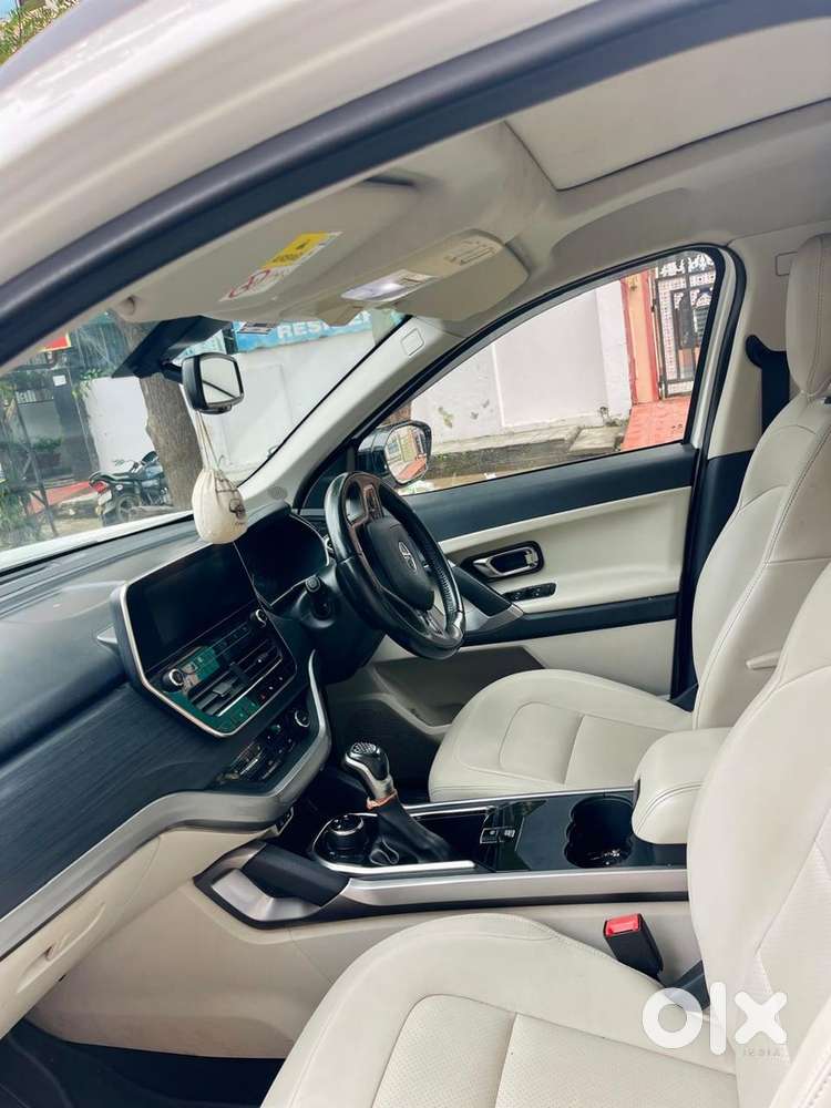 Safari Top Model Diesal With Automatic Transmission