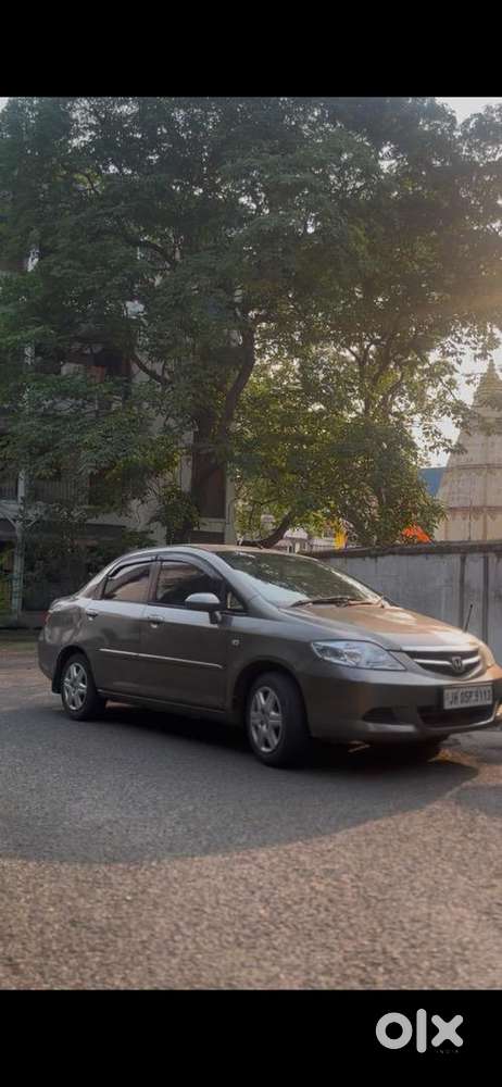 Honda City Zx 2006 Petrol Well Maintained