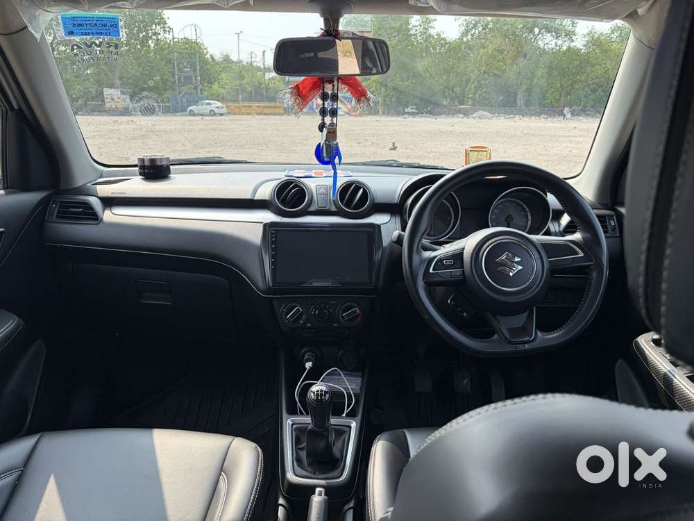 Maruti Suzuki Swift Vxi + Manual, 2022, Petrol