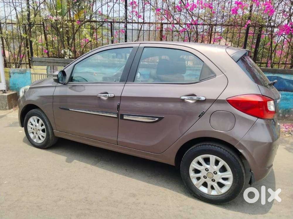 Tata Tiago Xza, 2017, Petrol