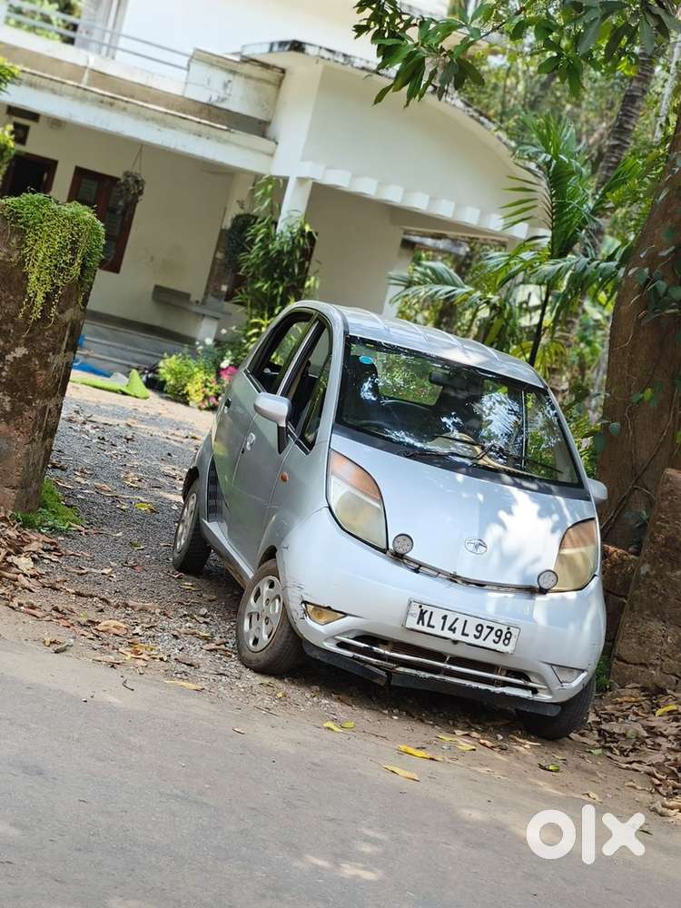 Tata Nano Petrol Xe 2012