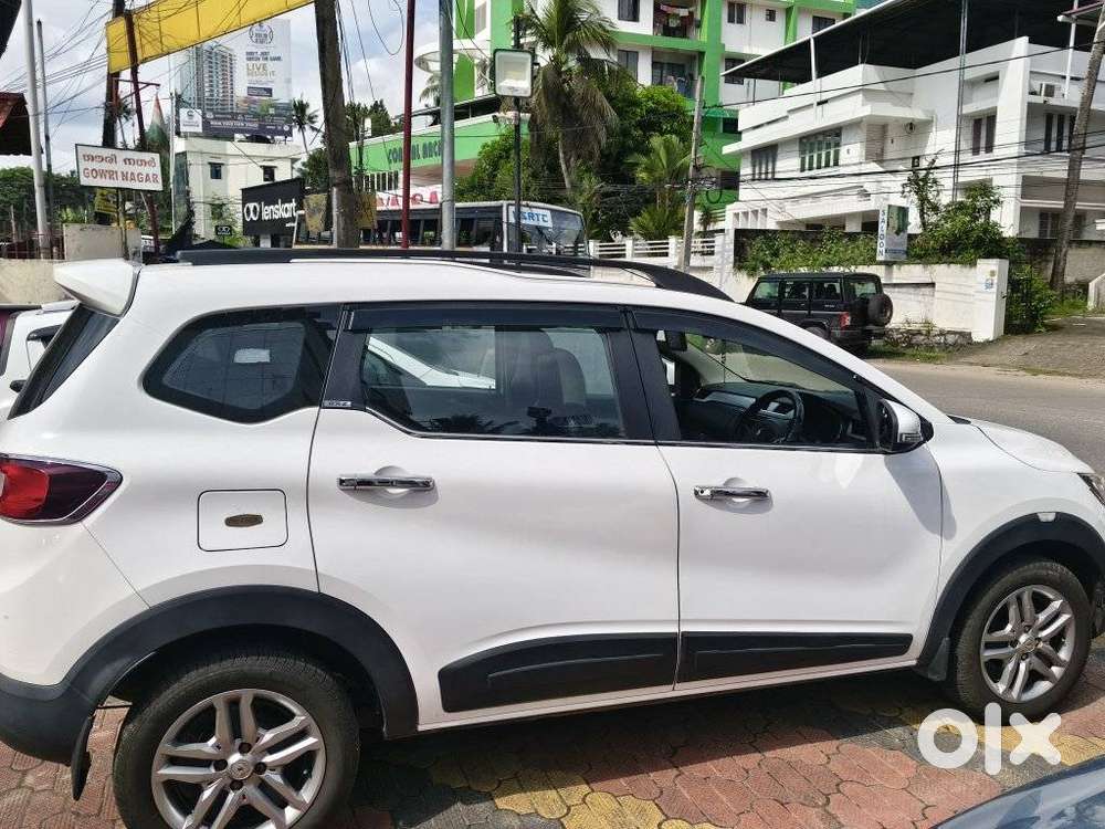 Renault Triber Rxz, 2019, Petrol