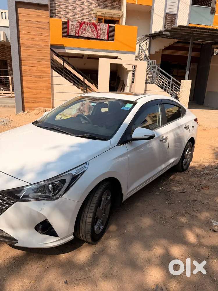 Hyundai Verna 2022 Diesel 77000 Km Driven