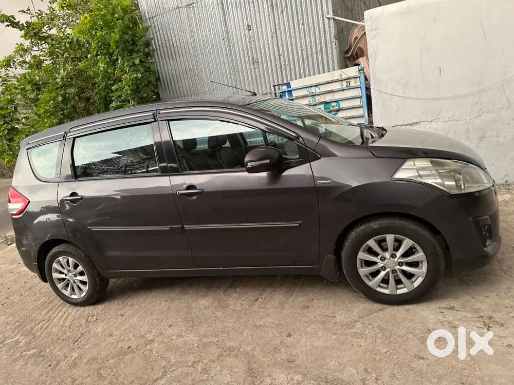 Maruti Suzuki Ertiga 2013 Diesel 97000 Km Driven