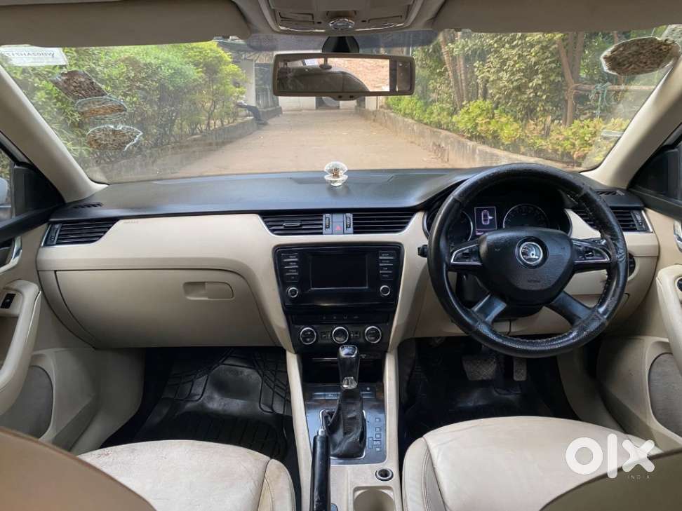 Skoda Octavia 2013-2017 Elegance 1.8 Tsi At, 2015, Petrol