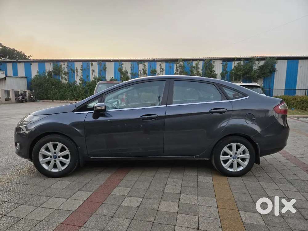 Ford Fiesta 1.5 Petrol At 2011