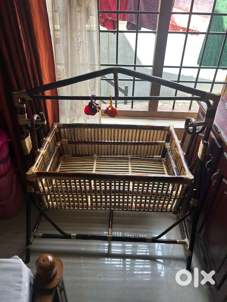 chooral cradle