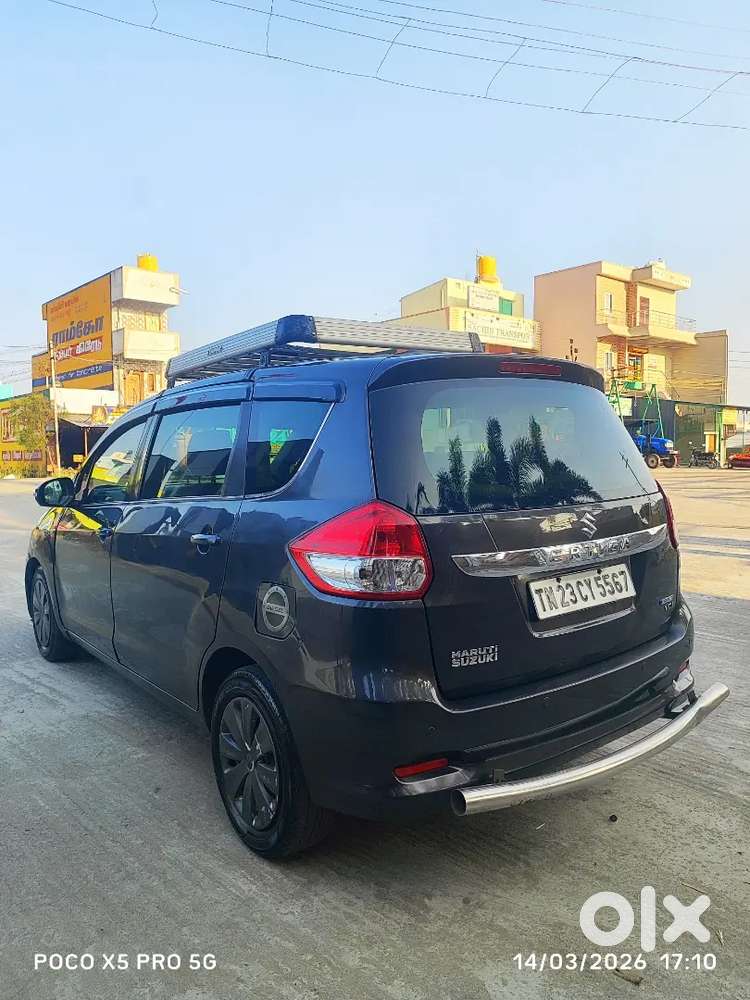 Maruti Suzuki Ertiga 2017 Diesel 132000 Km Driven