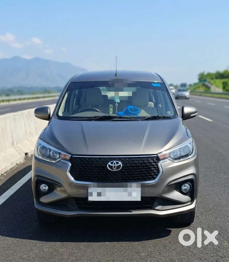 Toyota Rumion 2023 Petrol Manual