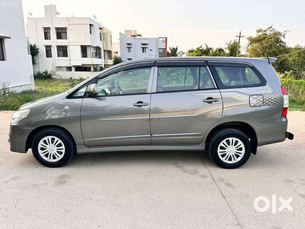 Toyota Innova [2004-2011] 2.5 Gx Diesel 7 Str, 2014, Diesel