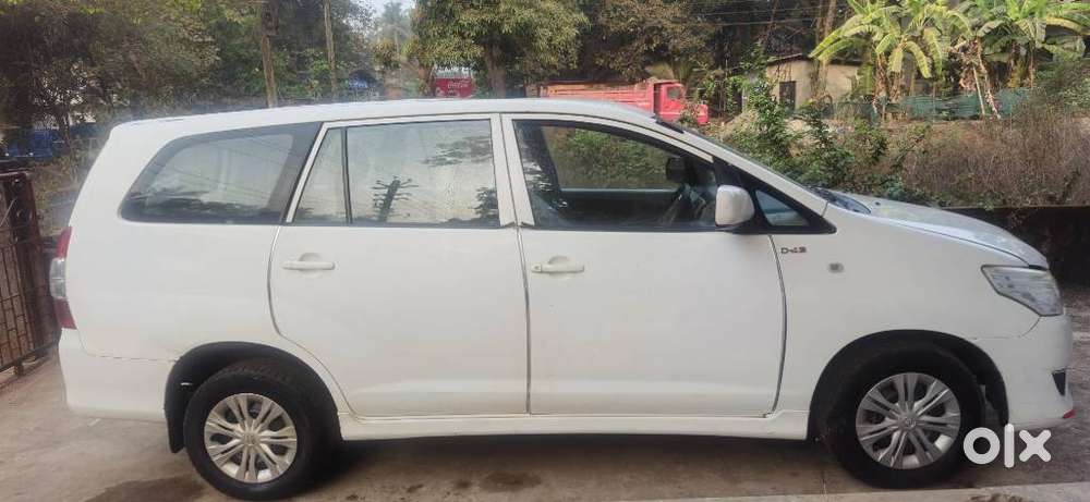 Toyota Innova 2.5 G (diesel) 7 Seater Bs Iv, 2013, Diesel