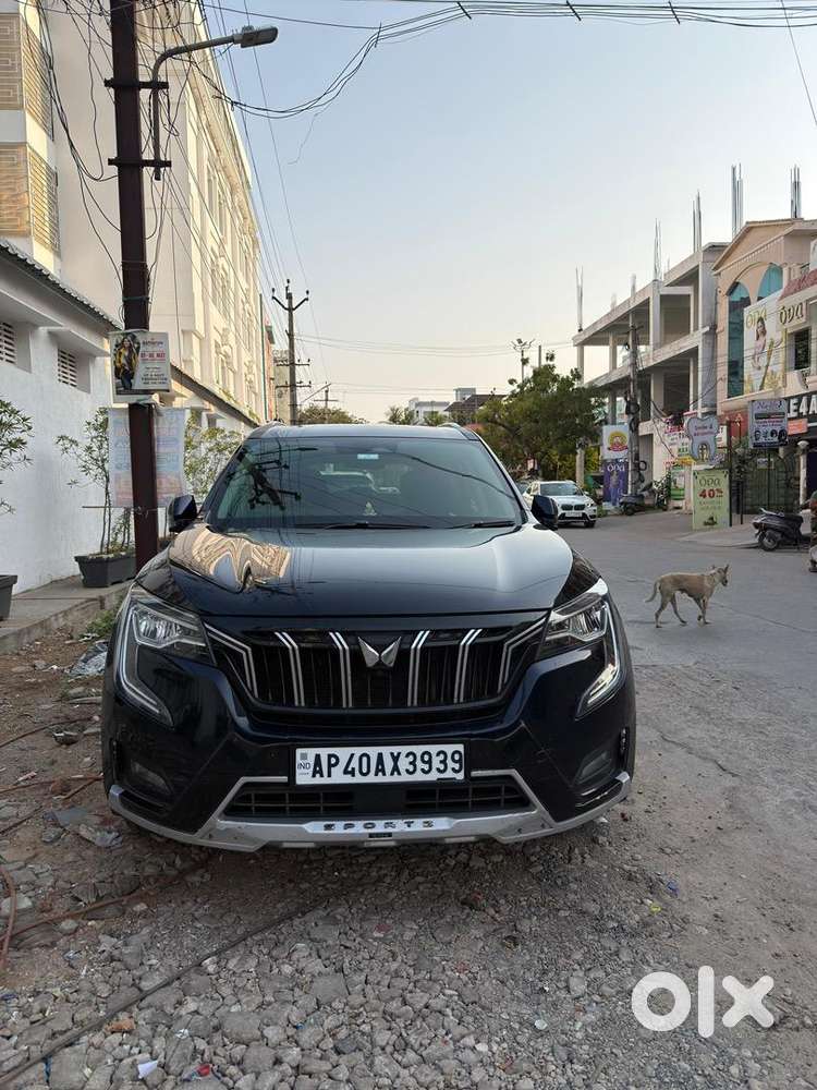Mahindra Xuv700 Diesel Well Maintained