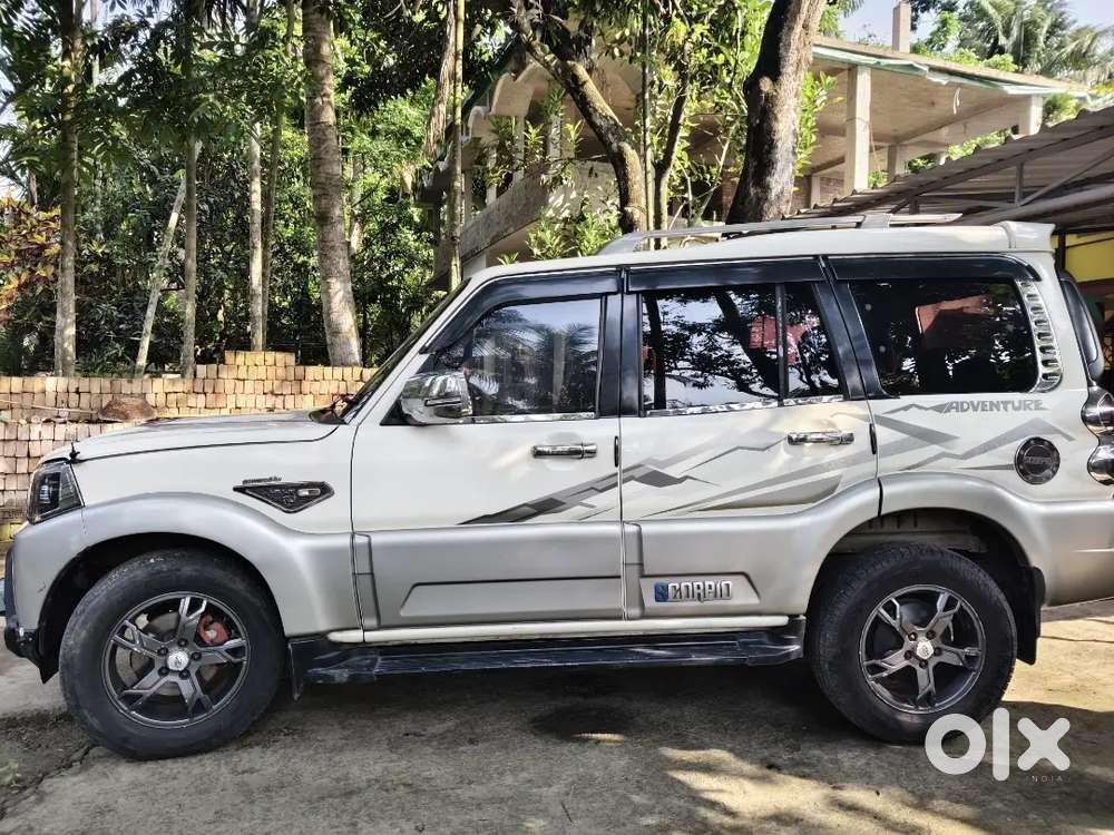 Mahindra Scorpio S10 With Life Time Tax