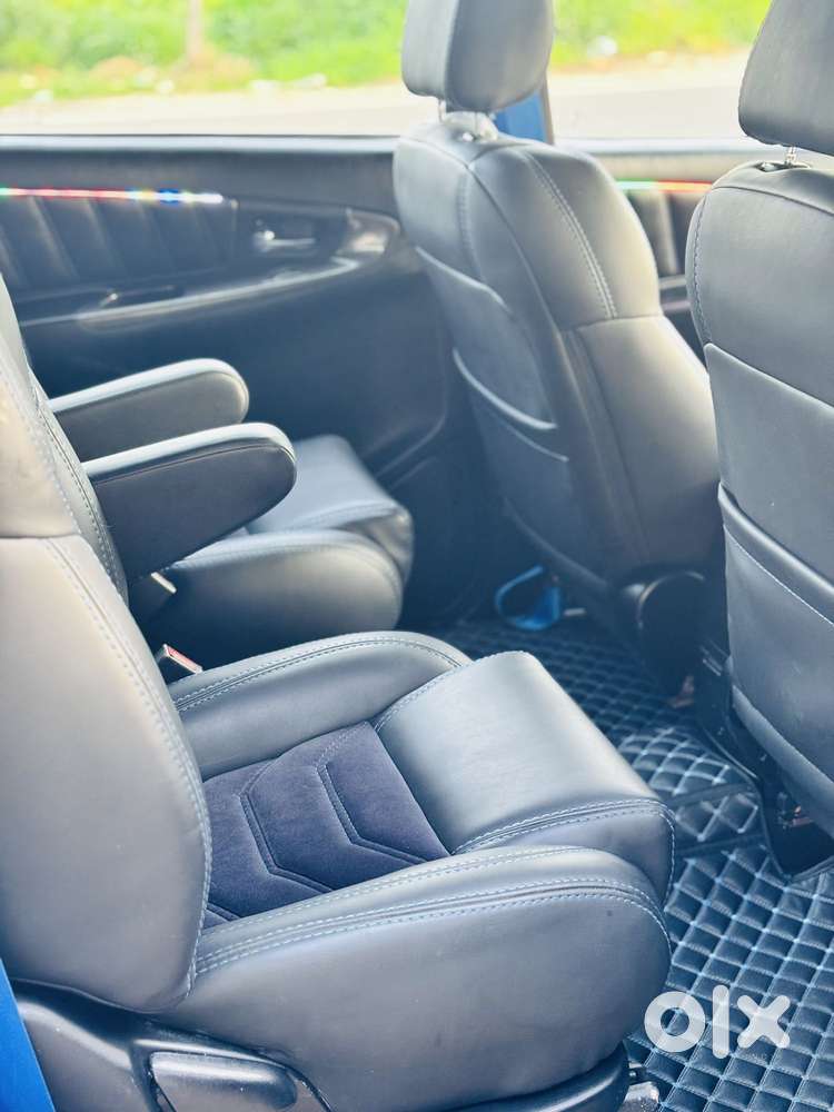 Toyota Innova 2.5 V 7 Str, 2013, Diesel