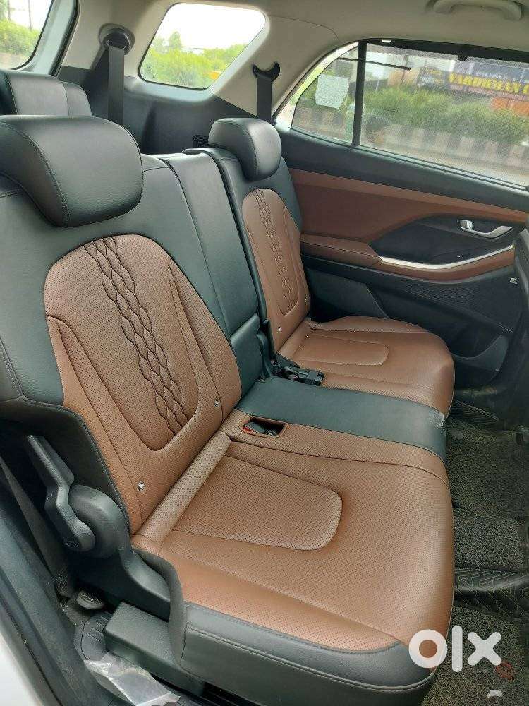 Hyundai Alcazar Signature (o) Adventure Dct 7 Str, 2024, Petrol