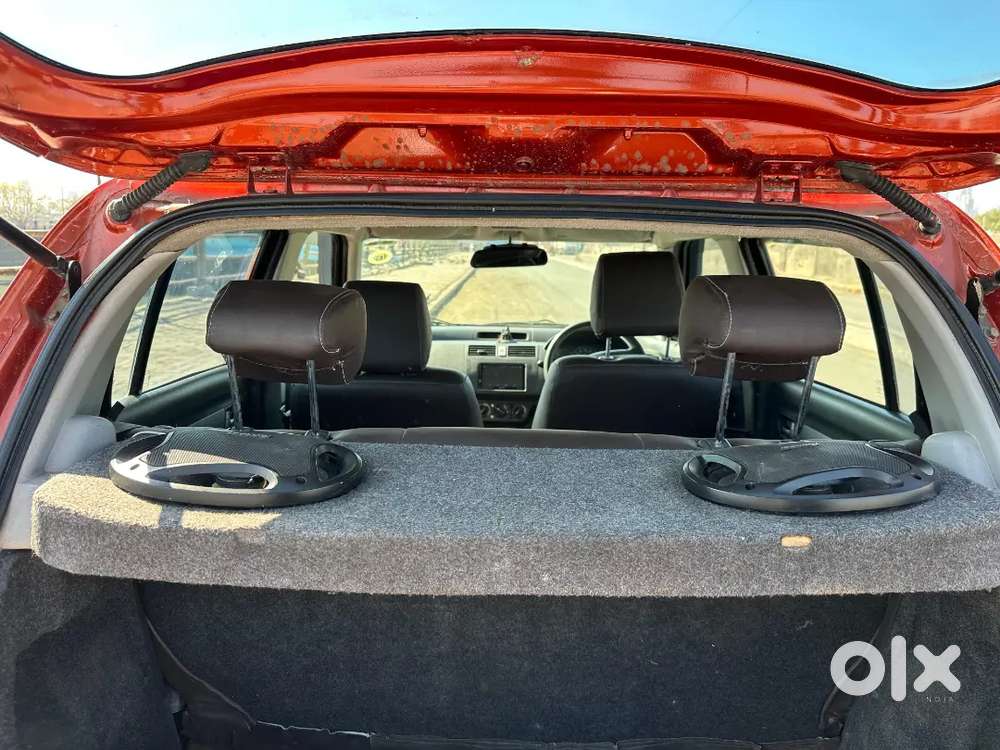 Super Tight And Clean Swift Vxi Hatchback Available For Sale.
