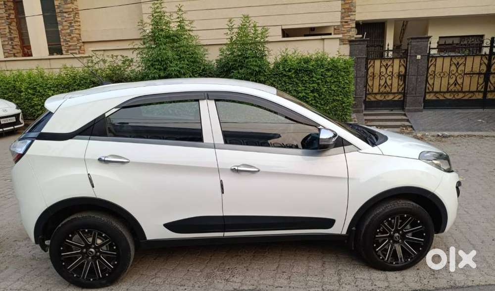 Tata Nexon 1.5 Revotorq Xm (s), 2020, Diesel