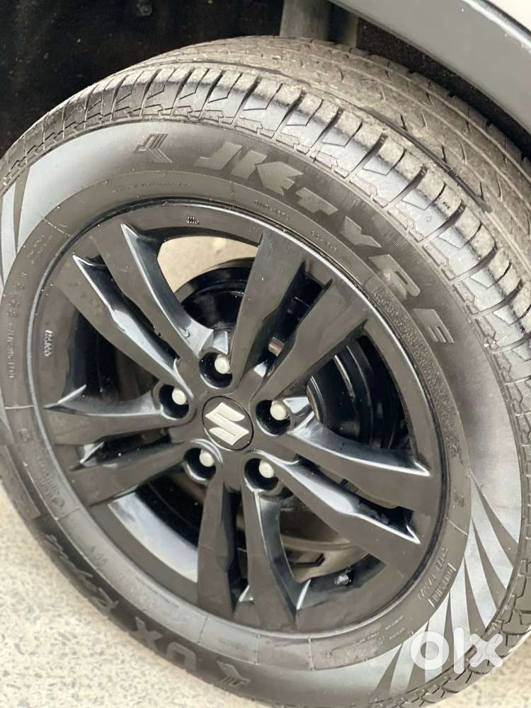 Maruti Suzuki Brezza Zdi+ Dual Tone, 2018, Diesel