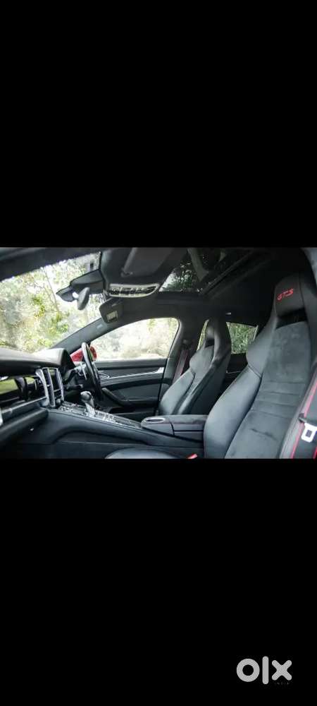 Porsche Panamera Gts