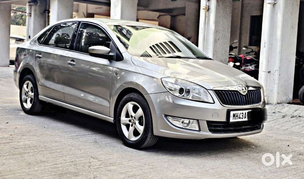 Skoda Rapid 1.5 Tdi At Ambition With Alloy Wheel, 2015, Diesel