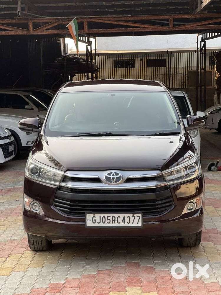 Toyota Innova Crysta 2.4 V 8 Str, 2017, Diesel