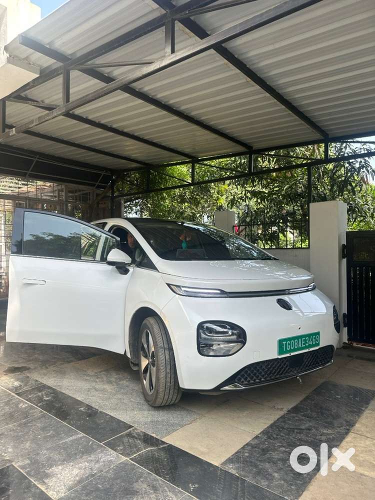 Mg Windsor Ev 2025 Essence