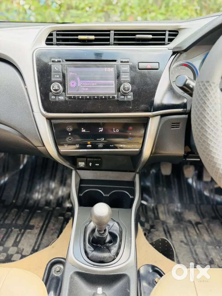 Honda City 5th Gen 2016