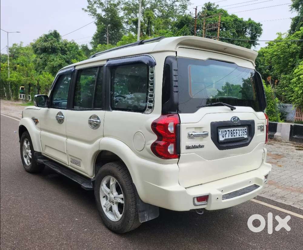 Mahindra Scorpio S10, 2016, Diesel