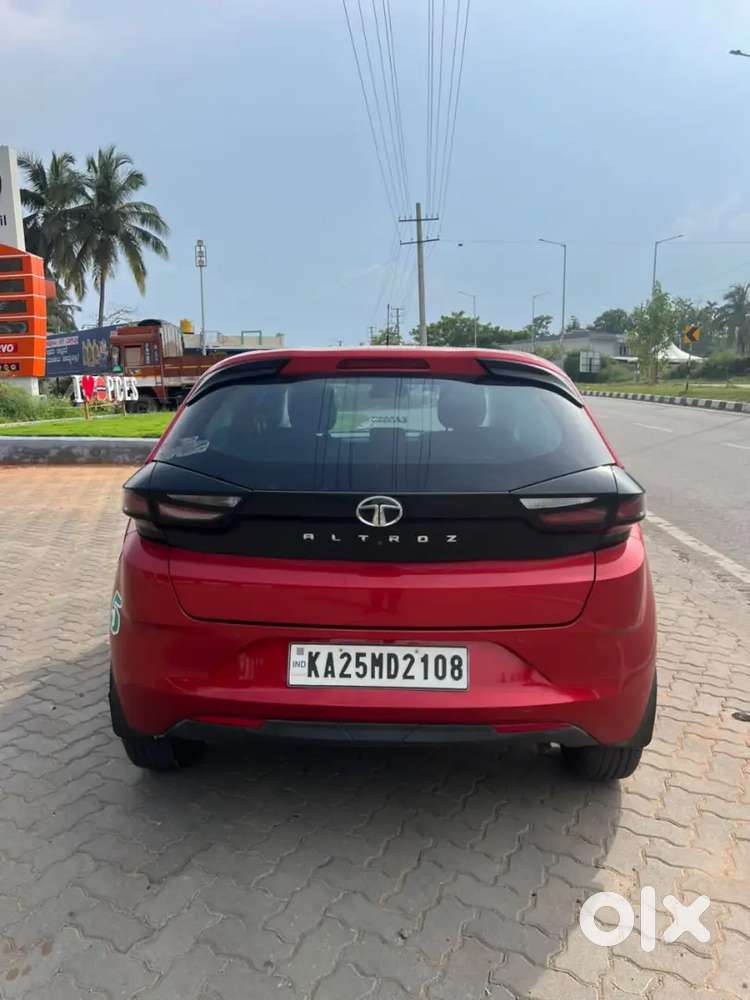 Tata Altroz 1.2 Luxe 2021