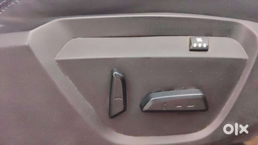Tata Safari 2.0 Xza Plus 6s Jet, 2022, Diesel