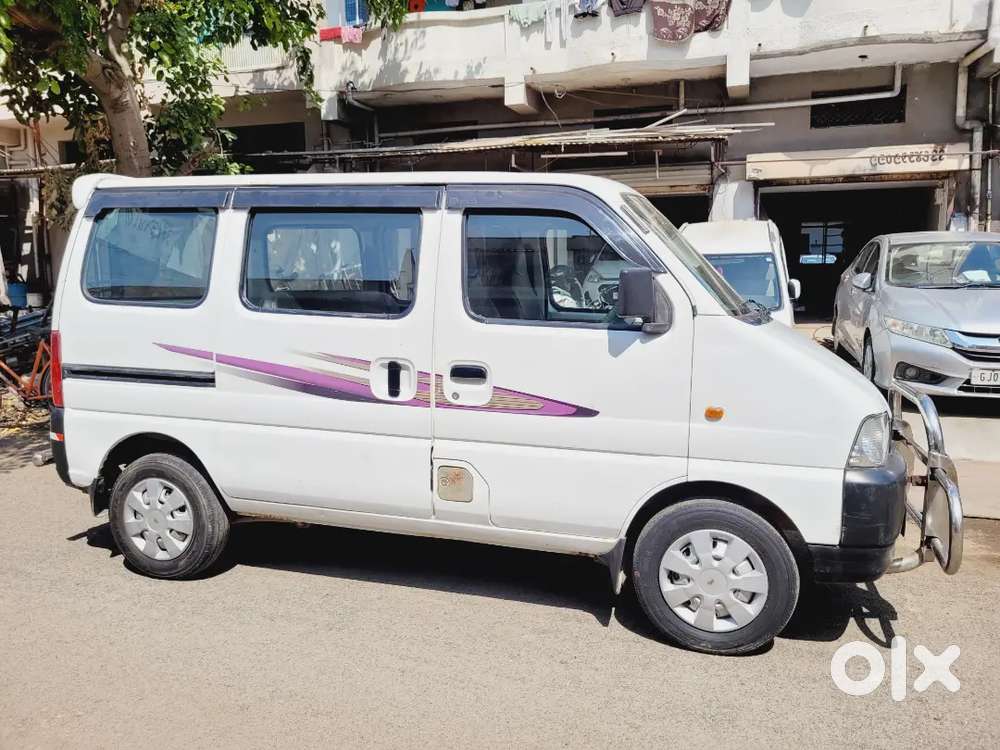 Maruti Suzuki Eeco 2015