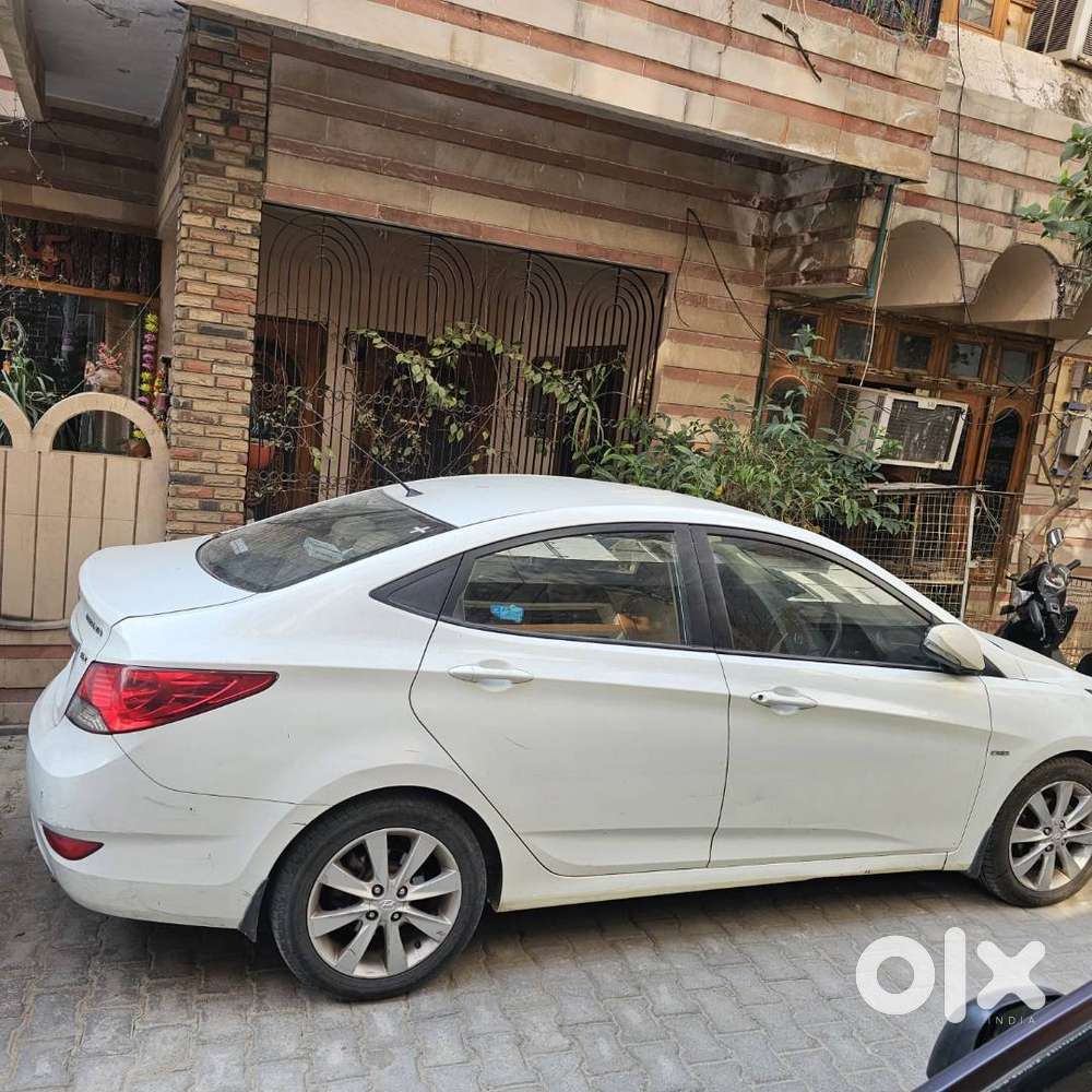 Hyundai Verna 2011 Diesel 65000 Km  Driven