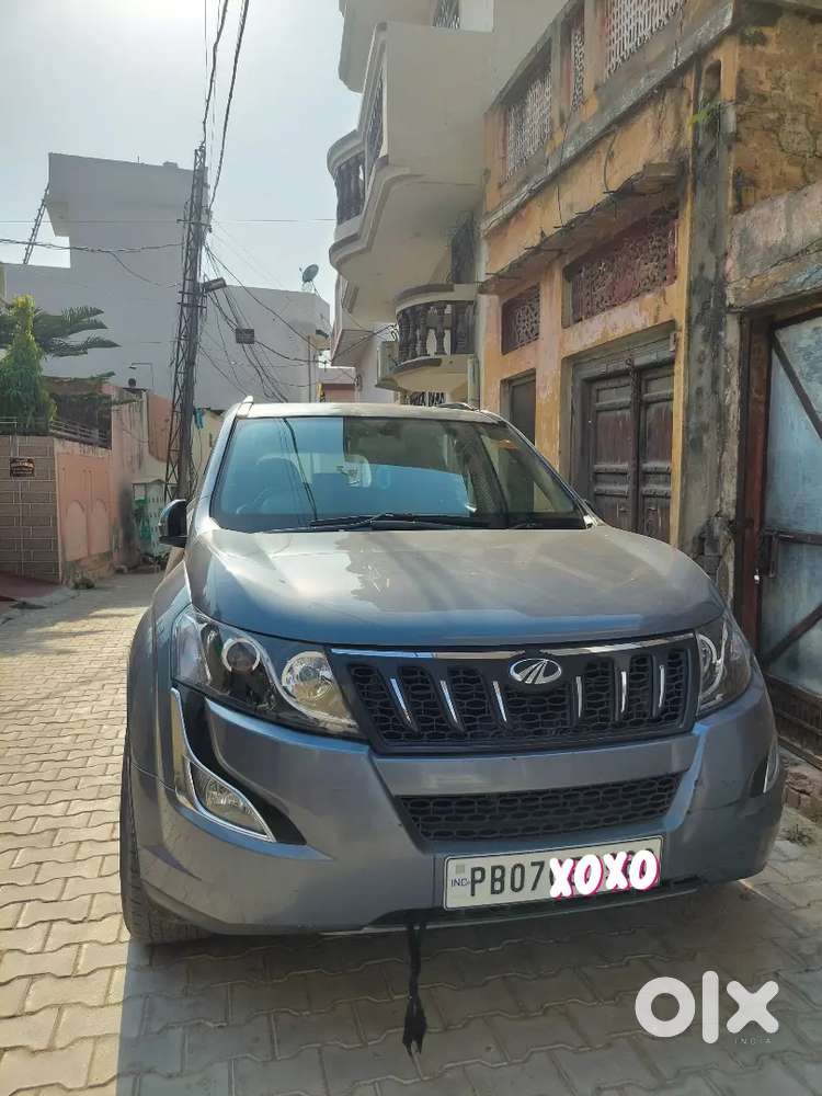 Xuv 500 W8 Top Model Single Good Condition One Handed Run