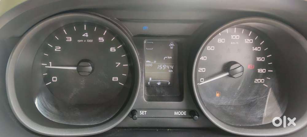 Tata Tiago 1.2 Revotron Xm, 2018, Petrol