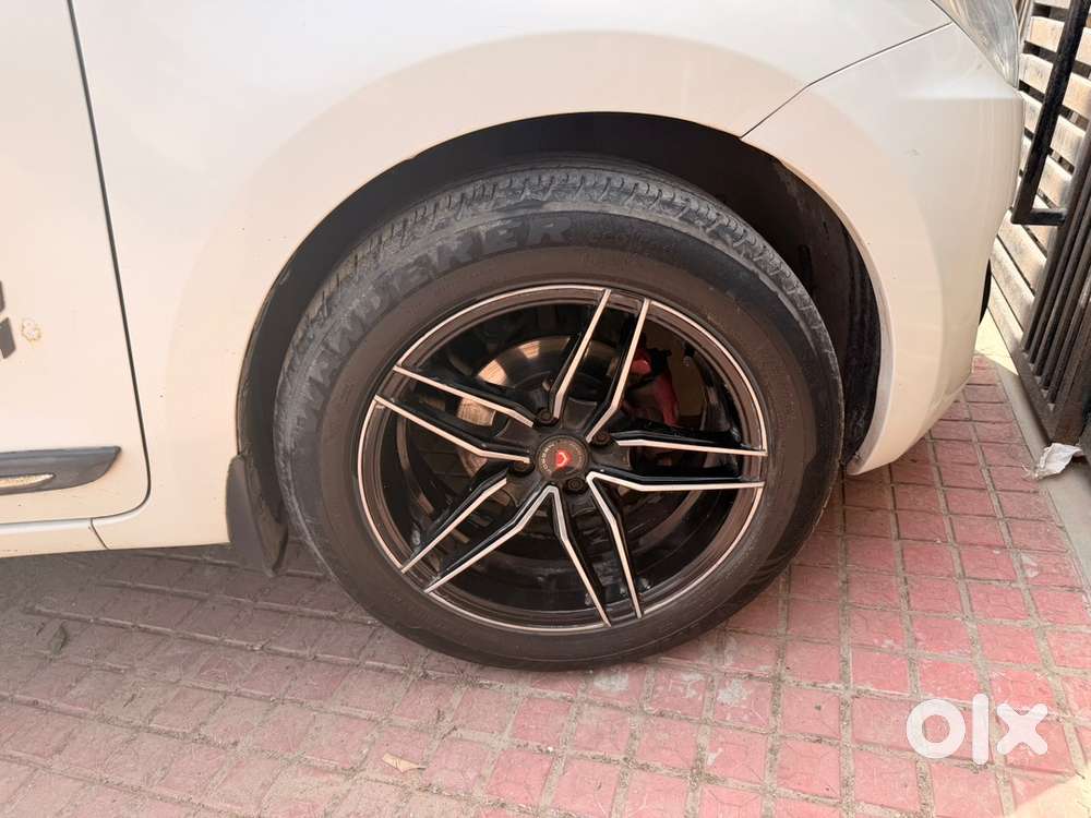 Maruti Suzuki Swift Petrol 2022