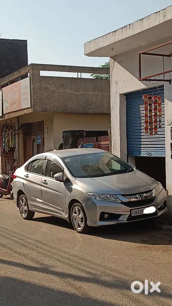 Honda Petrol 2015 Sell Or Exchange With Other Cars