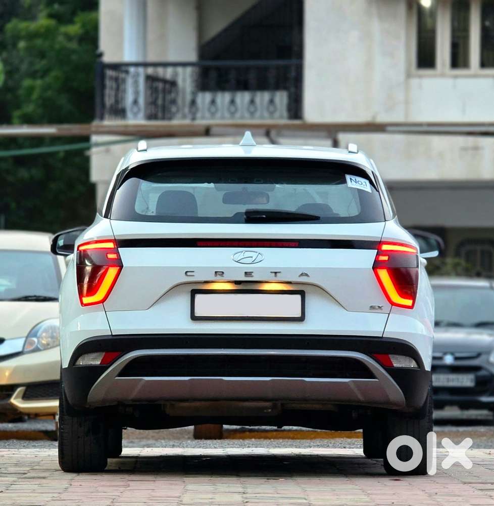 Hyundai Creta Sx Petrol Mt, 2023, Petrol
