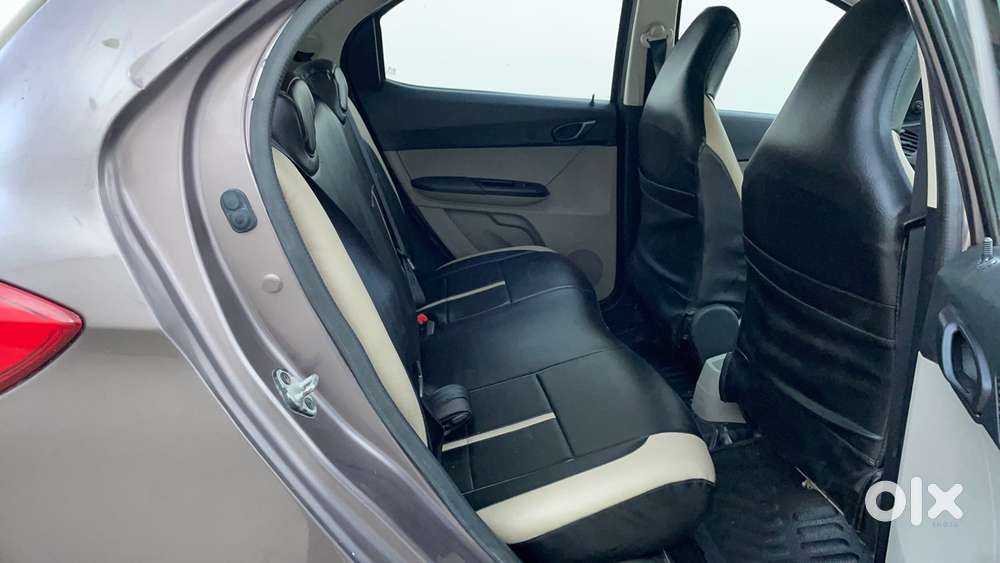 Tata Tiago 1.2 Revotron Xm, 2016, Petrol