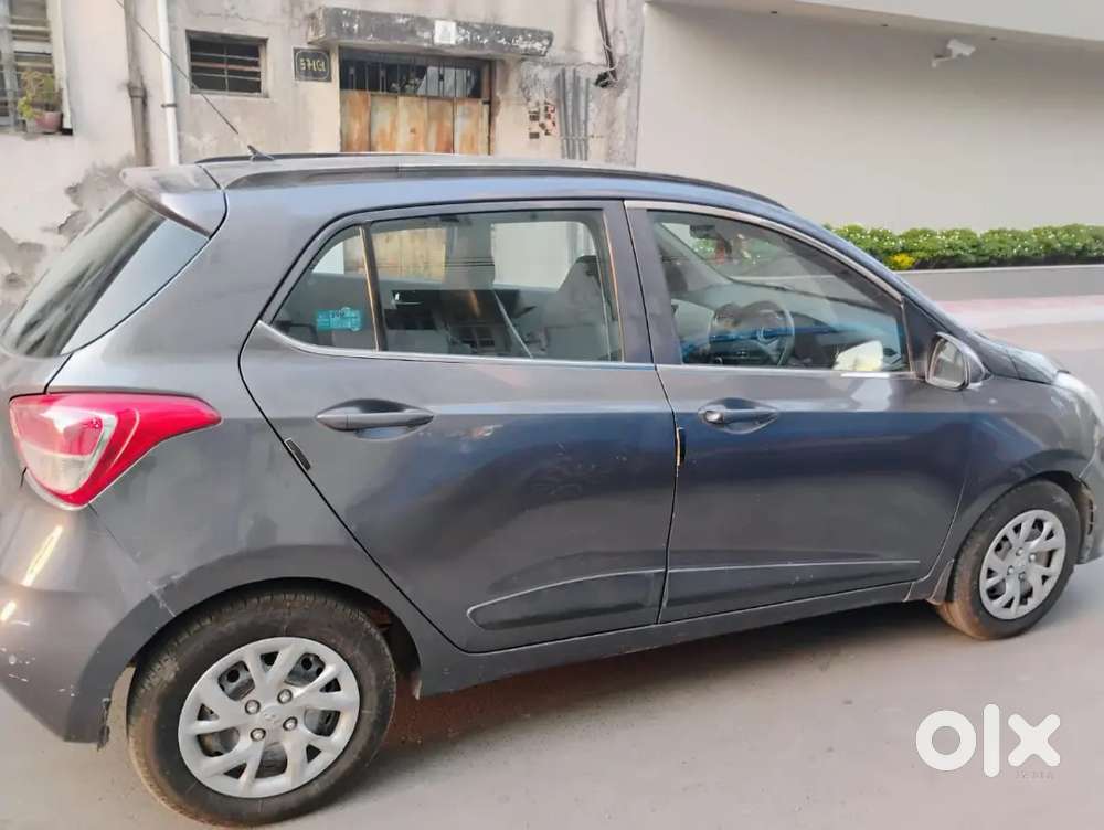 Hyundai Grand I10 2018 Cng Well Maintained