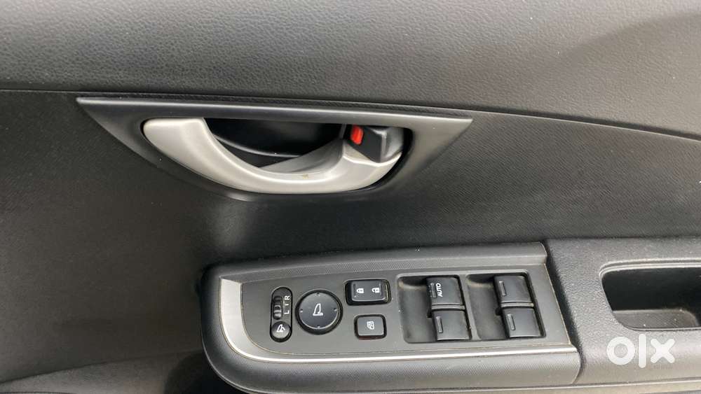 Honda Br-v I-vtec V Cvt, 2016, Petrol