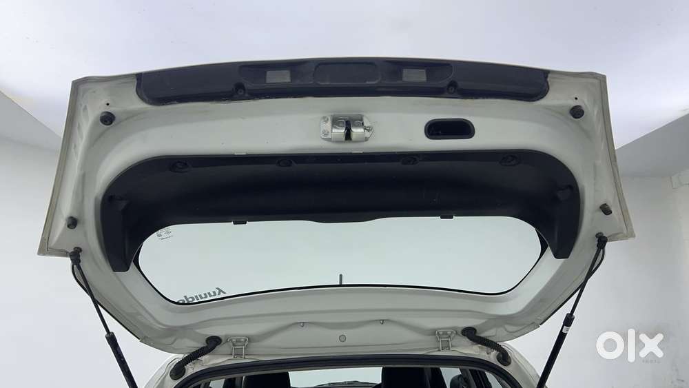 Maruti Suzuki Swift Vvt Vxi, 2017, Petrol