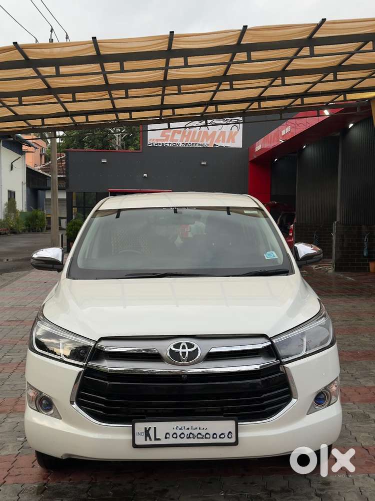 Toyota Innova Crysta 2019