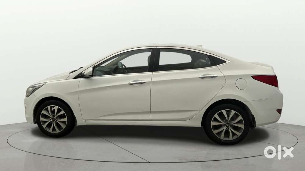 Hyundai Verna 1.6 Vtvt Sx, 2016, Petrol