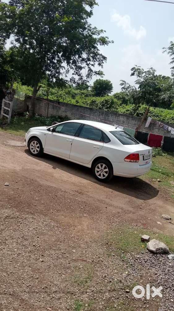 Volkswagen Vento Highline 2011