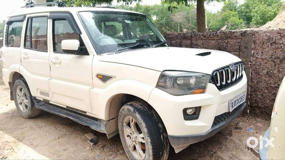 Mahindra Scorpio Vlx 2014